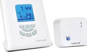 Bezdrátový programovatelný termostat SALUS T105RF